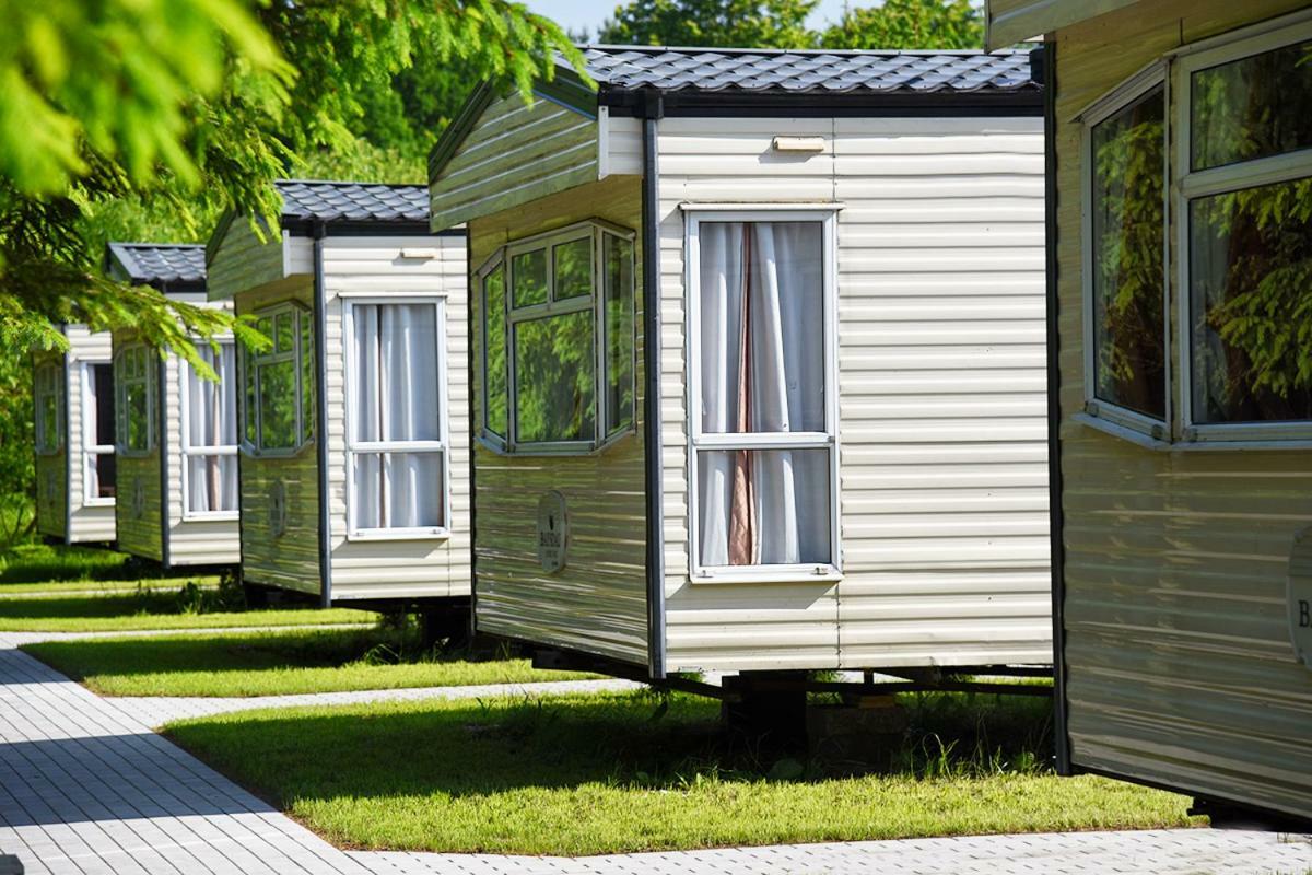 Holiday Lodge Camping Pogorzelica  Exterior foto